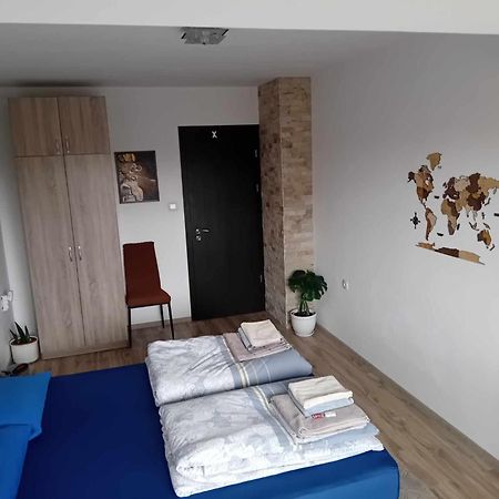 Park View Apartment Plovdiv With Parking Eksteriør billede